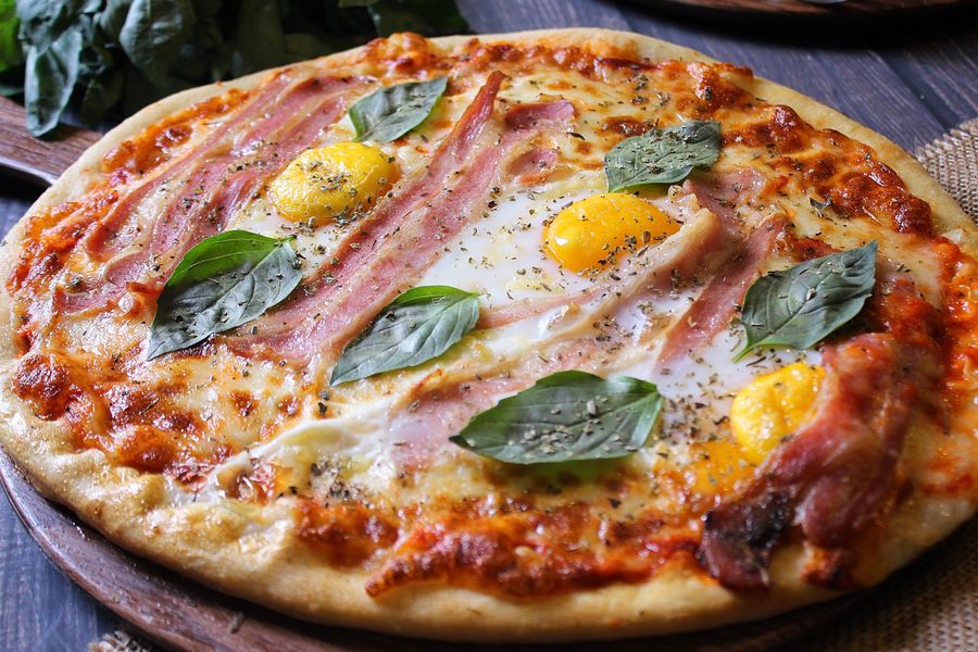 Quattro Stagioni pizza